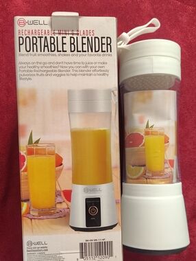 Well Worn White Portable Rechargeable Blender